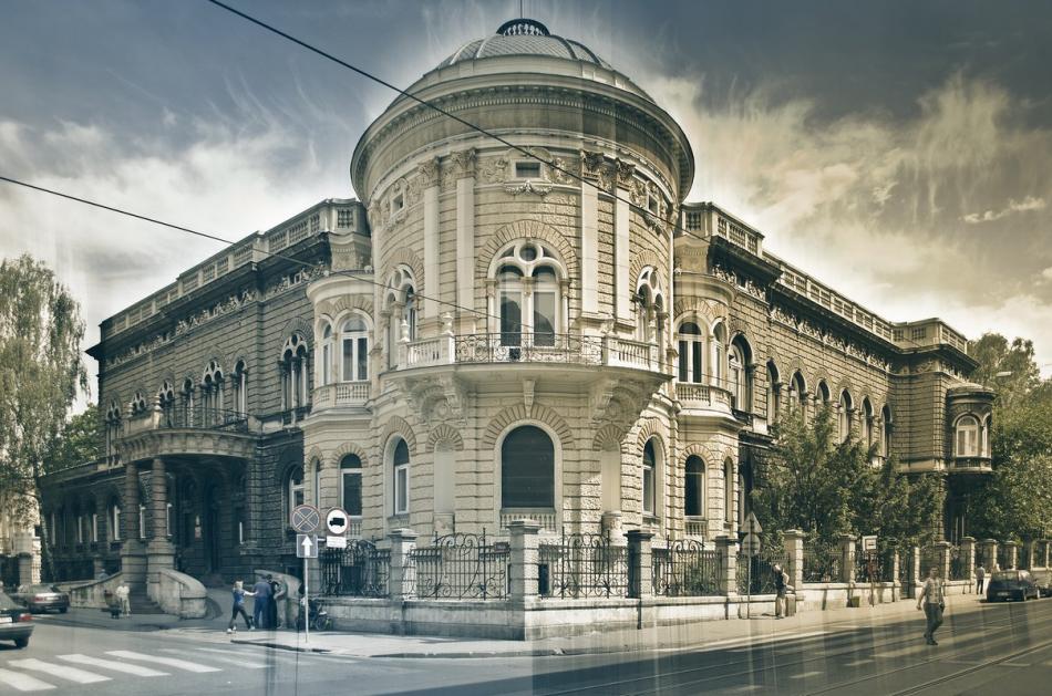 Gmach akademii muzycznej - Dom Pełen Muzyki